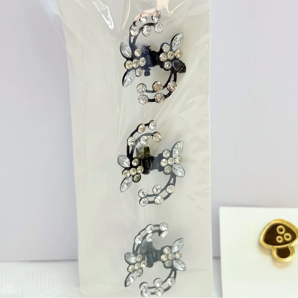 6for$20❤️Bundle ItemElegant Gold barrettes Pearl Rhinestone Clas/Stud Earrings